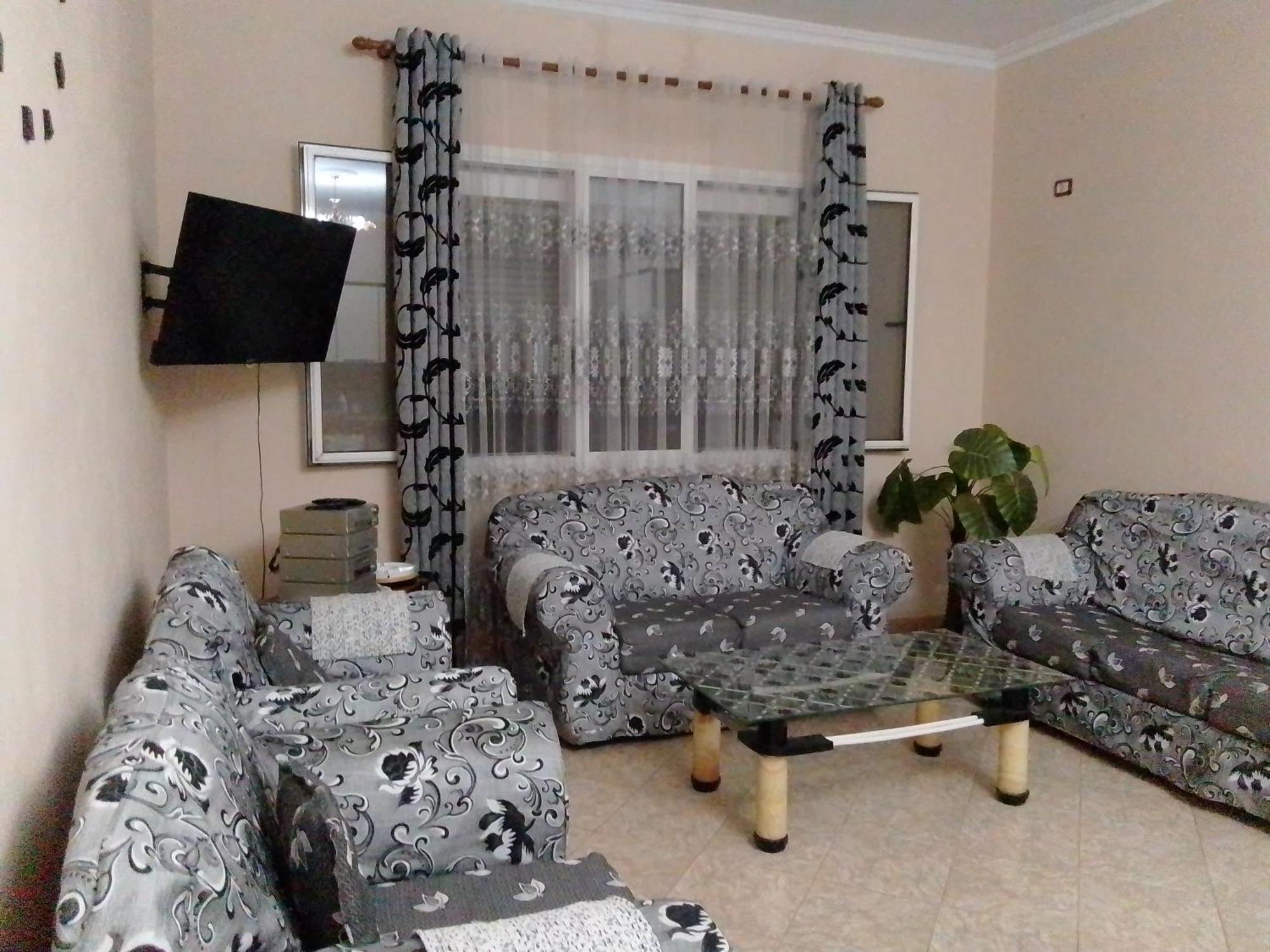 Villas Elona For Rent Feeling Home * Xhafzotaj
